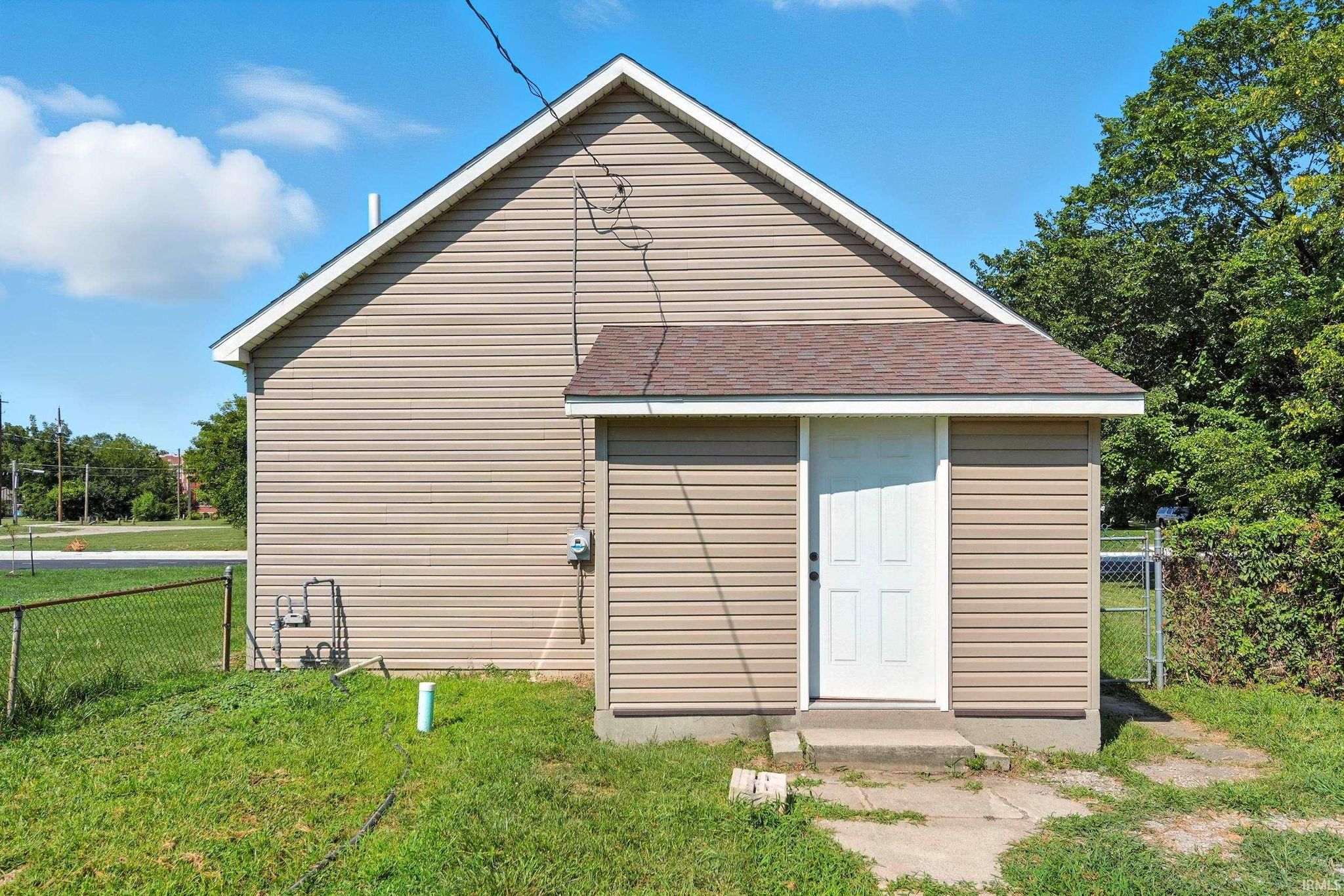 Image of 2611 S Anthony Boulevard