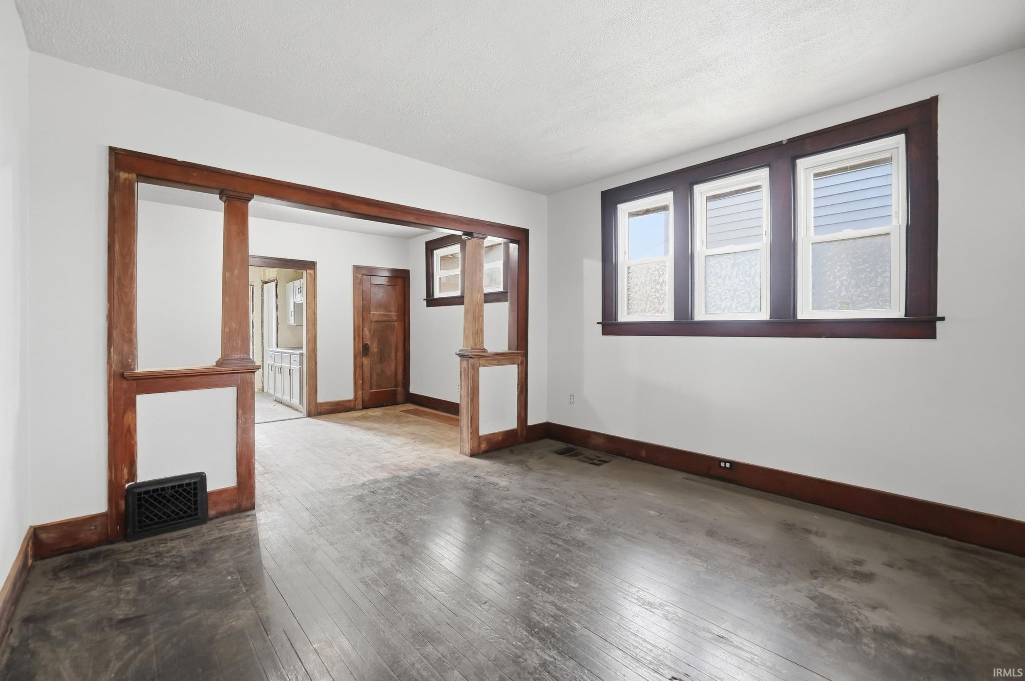 Image of 3117 Monroe Street