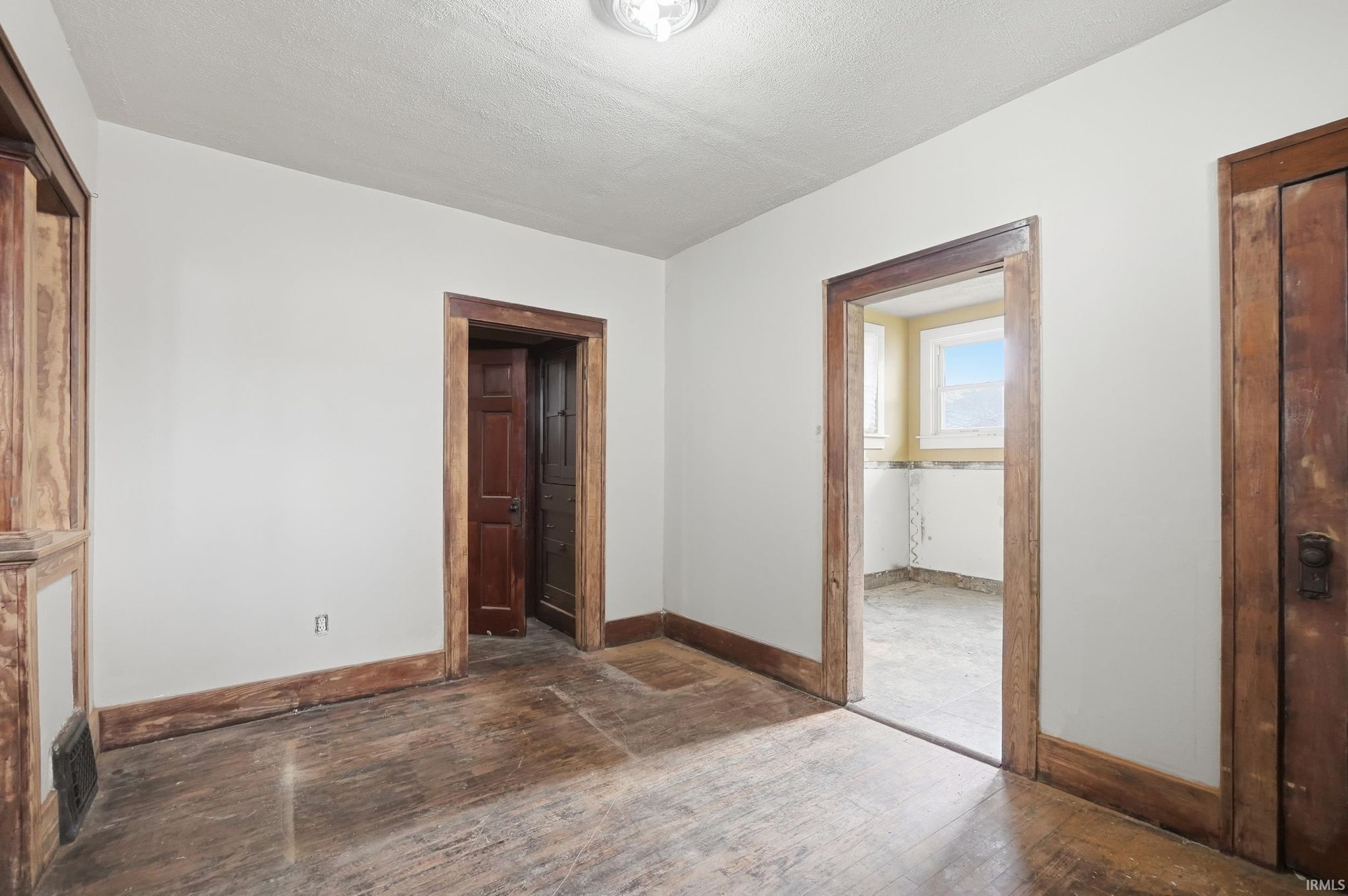 Image of 3117 Monroe Street