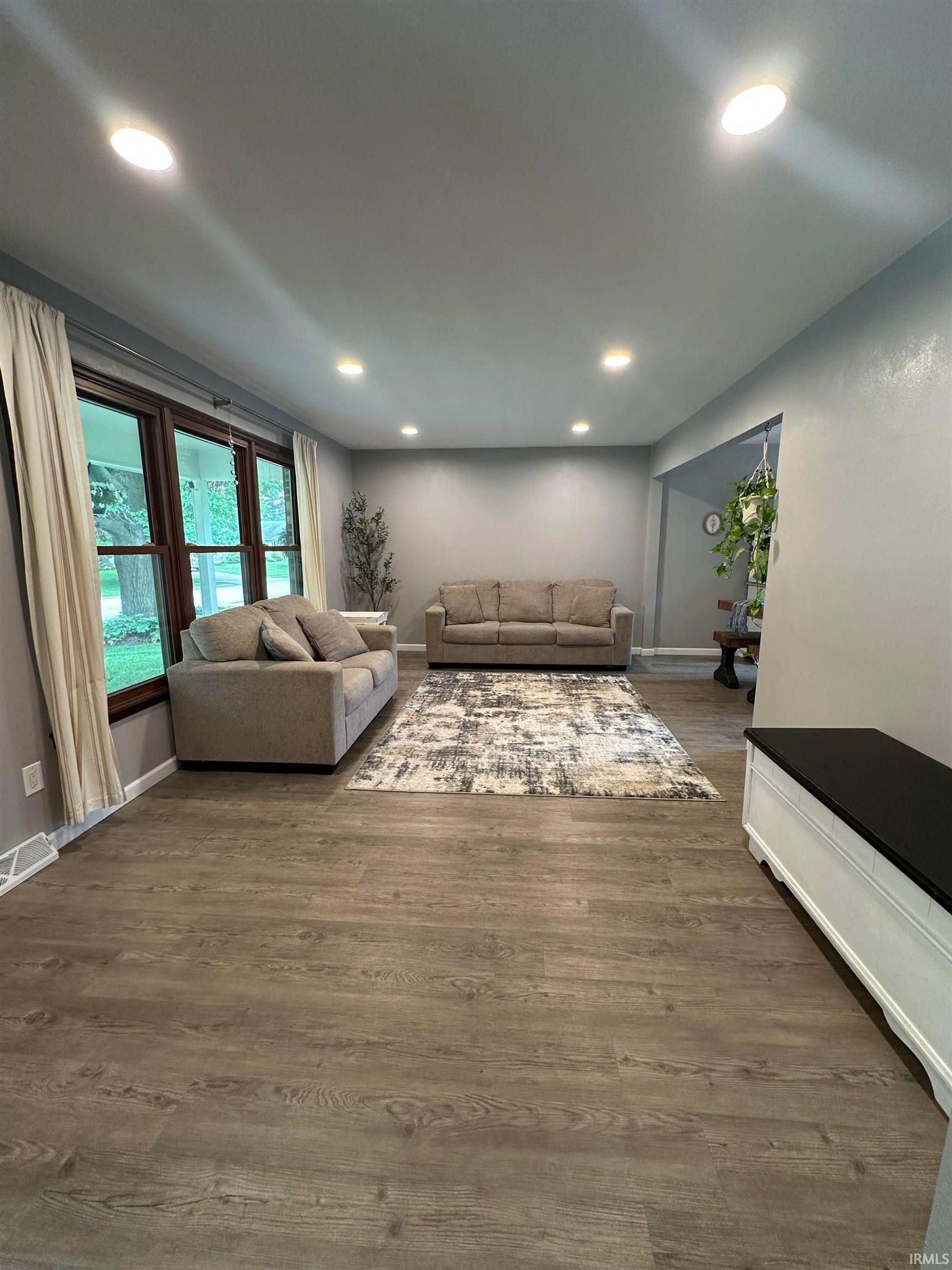 Image of 1718 Osage Drive